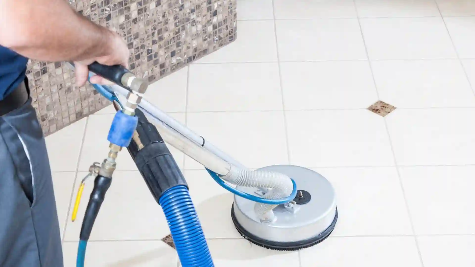 Limpieza de Pisos Cerámicos 3 mantenimiento de pisos cerámicos